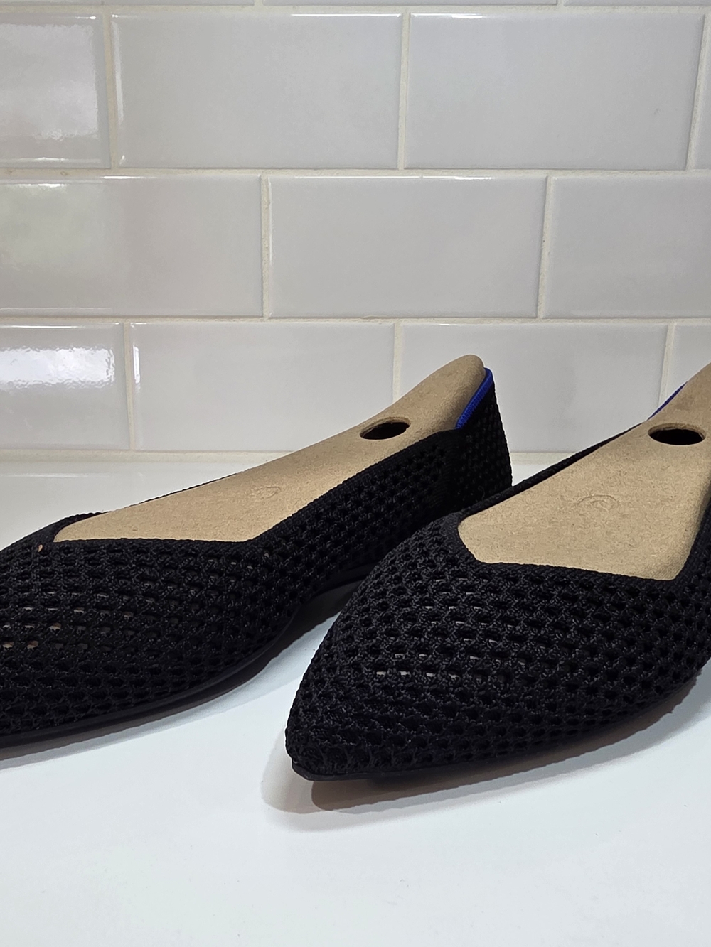 Rothy's The Point II Noir Mesh Flats Women's US 9 Black NWT New in Box - Picture 3 of 7
